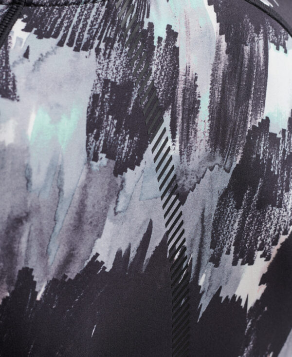 Run 3 4 Tight Crop Top Brush Camo Mint WS311523A 7MR 5