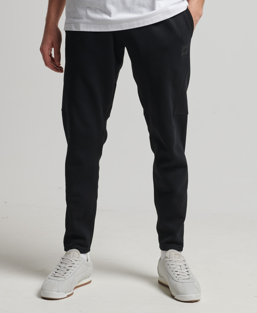 Tech Tapered Joggers Black M7010750A 02A 1