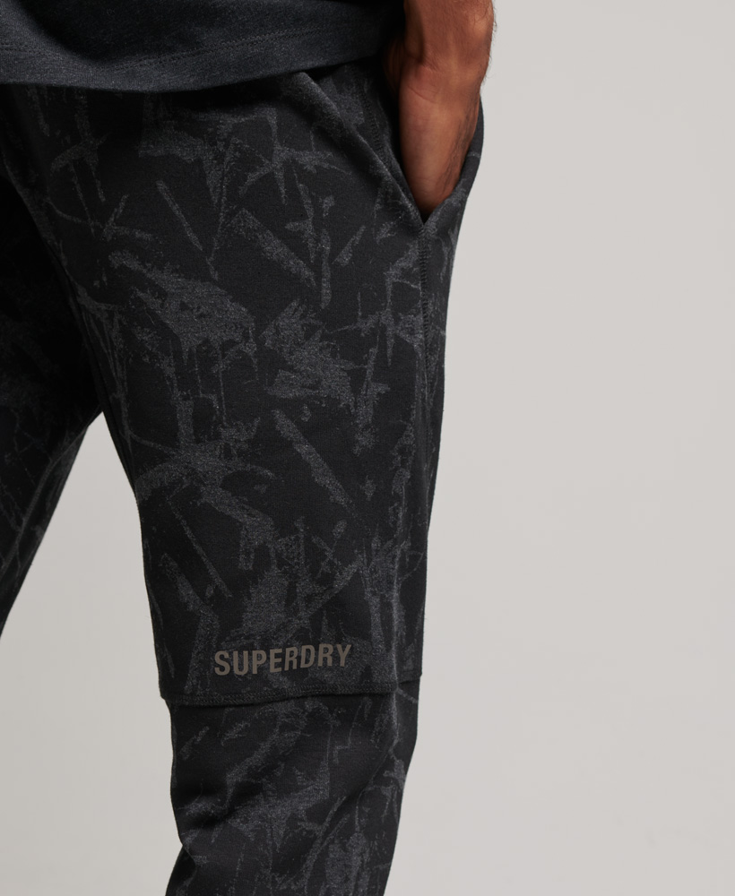 Tech Tapered Joggers Superdry