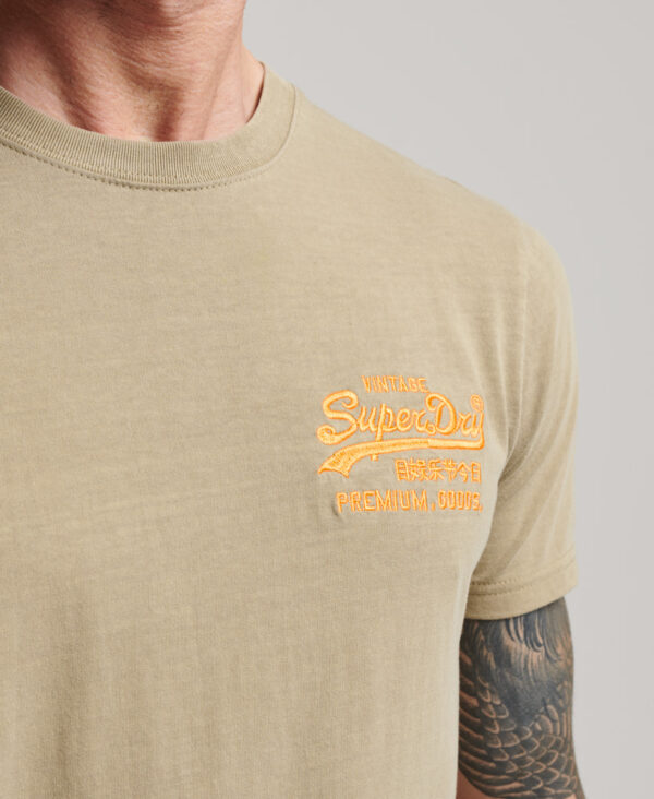 Vintage Logo Neon T Shirt Canyon Sand Brown M1011478A 8MF 2