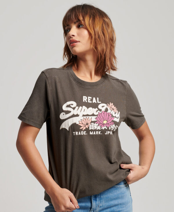 Vintage Logo Narrative T Shirt Vintage Black W1010985A 06A 1