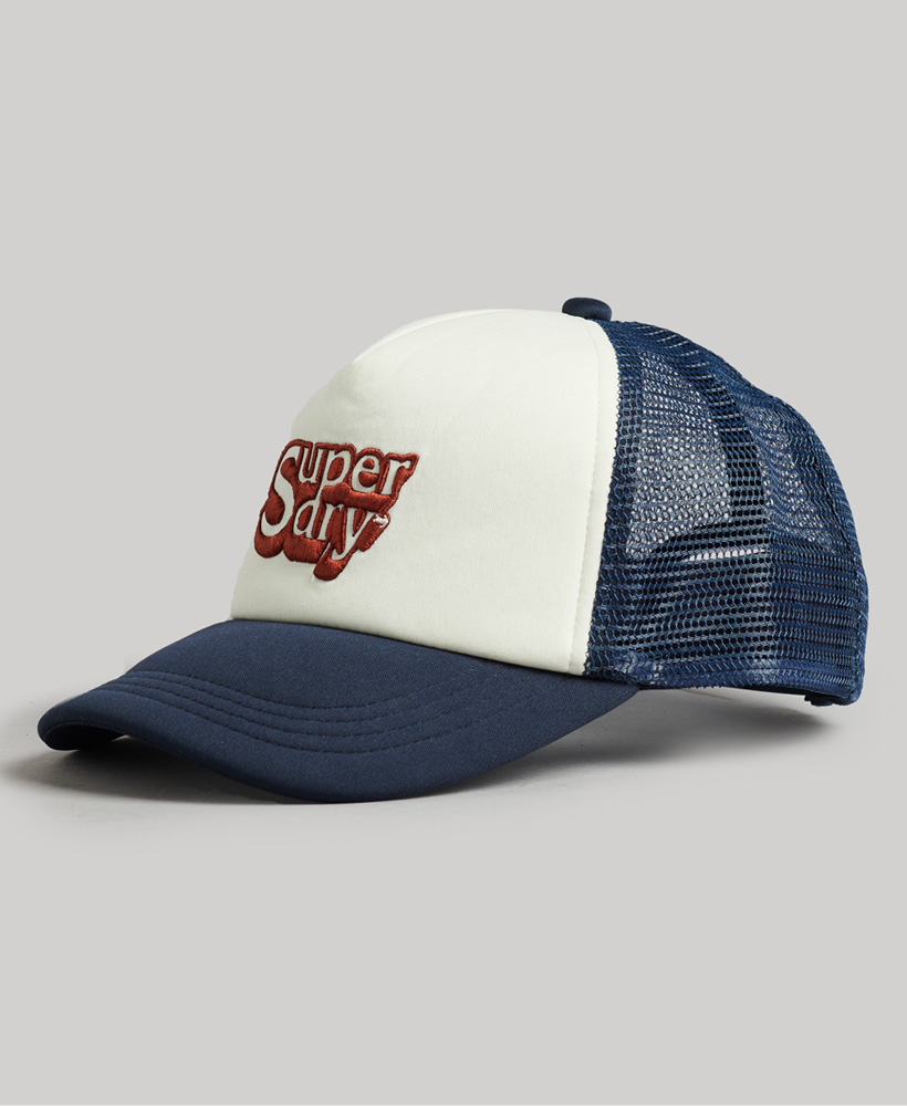 Vintage Trucker Cap Off White Eclipse Navy Y9011009A 7JF 3