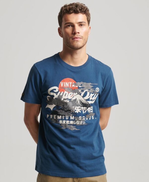 Japanese Vintage Logo Graphic T Shirt Blue Bottle M1011861A 92N 1