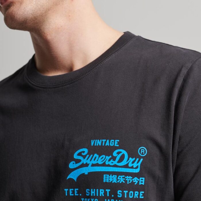 Neon Vintage Logo T Shirt Black M1011859A 02A 2