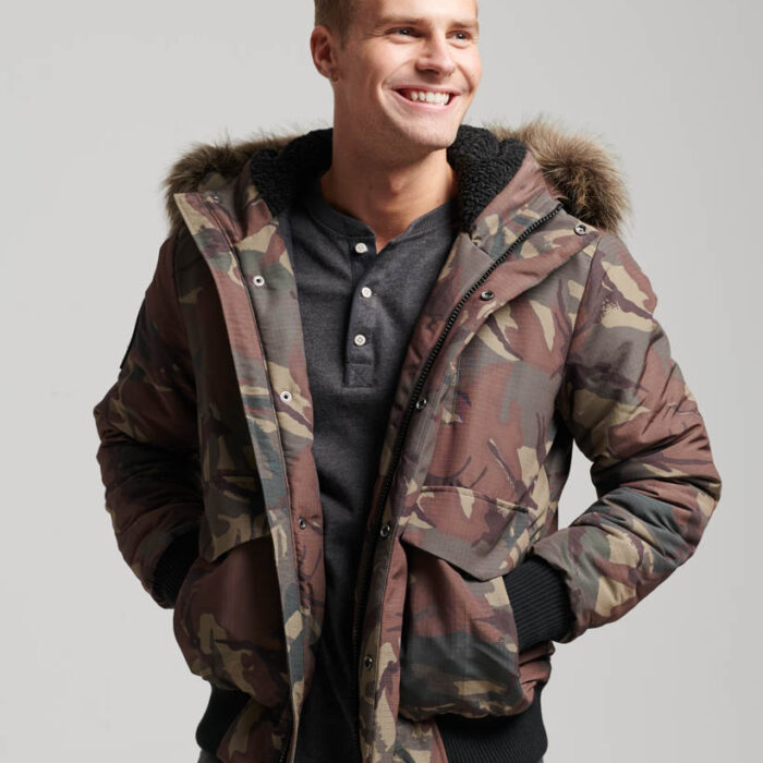 Hooded Everest Puffer Bomber Jacket Camo M5011742A F28 1