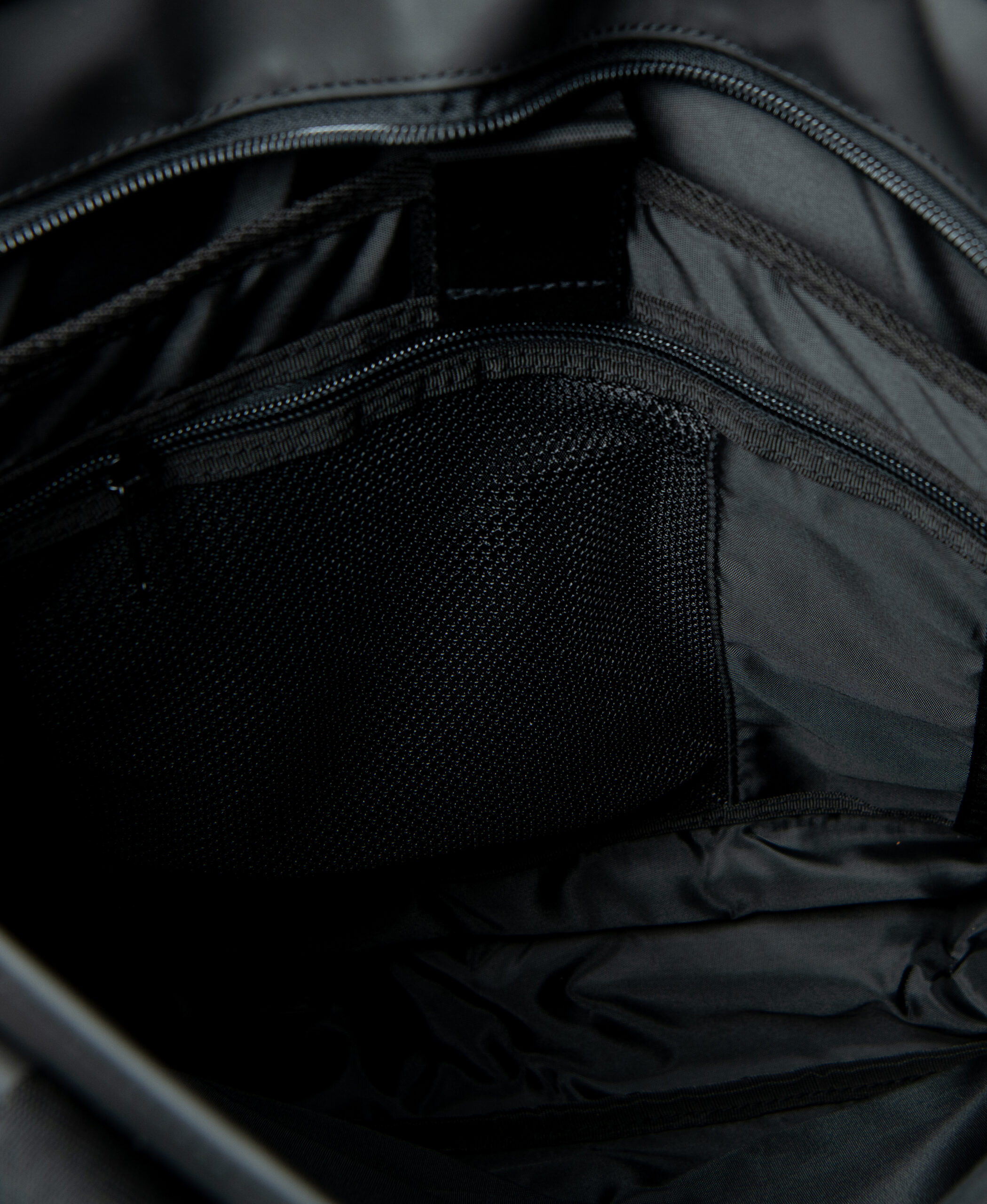 COMMUTER TARP TOTE Y9110266A 02A 2