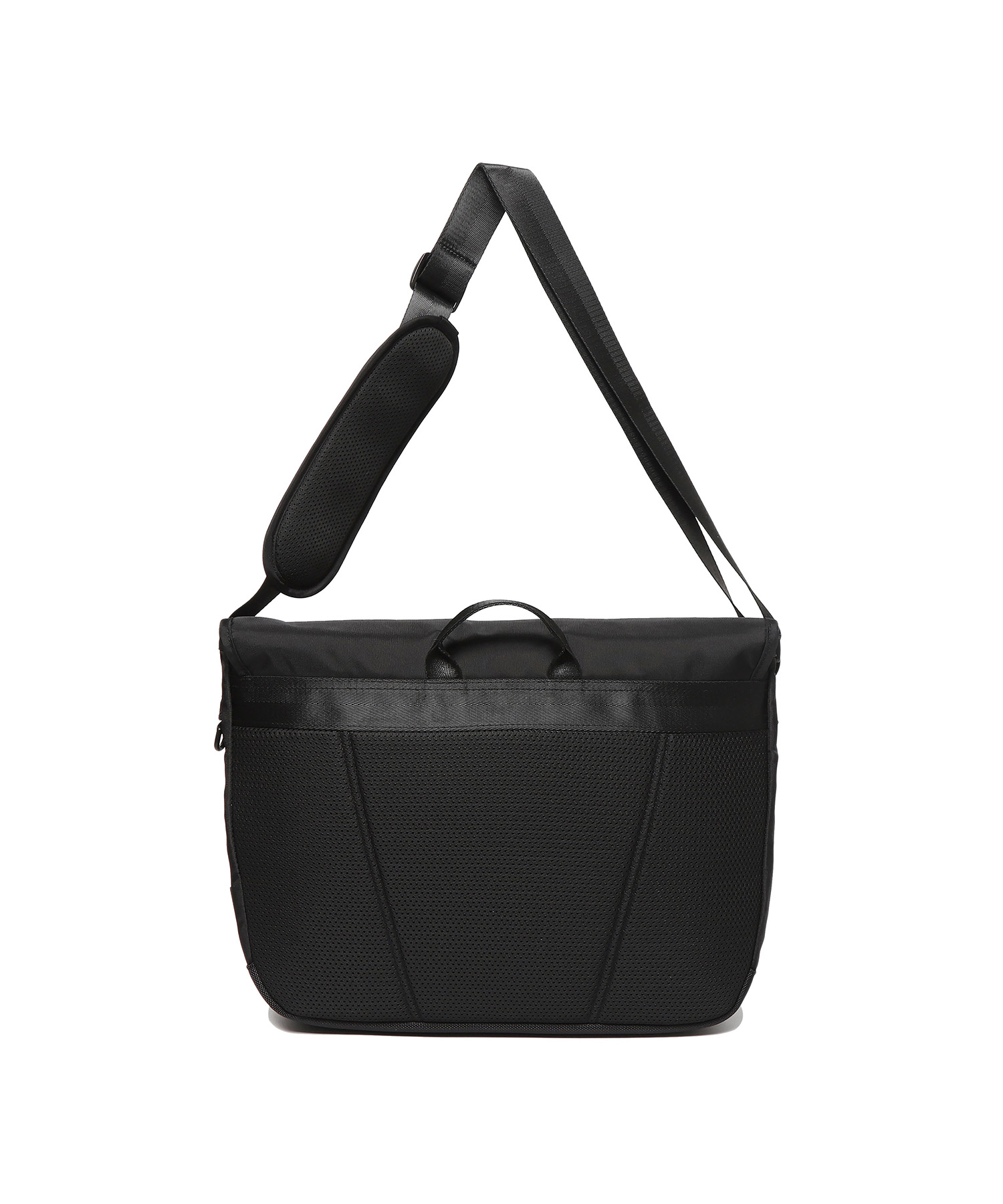 ESSENTIAL MESSENGER BAG BLACK SDUABDO01 KBLK 4