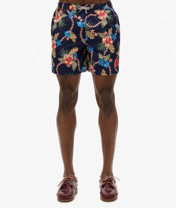 HAWAIIAN PRINT 16 SWIM SHORT TROPICAL CHAIN NAVY M3010242A F7B