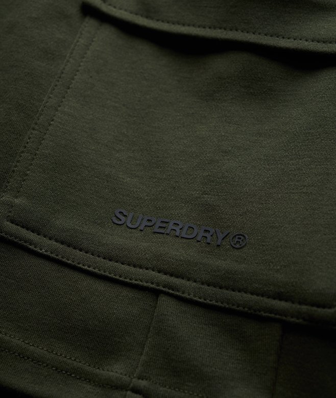 TECH LOGO CARGO SHORTS Surplus Goods Olive M7110470A 1KM 1